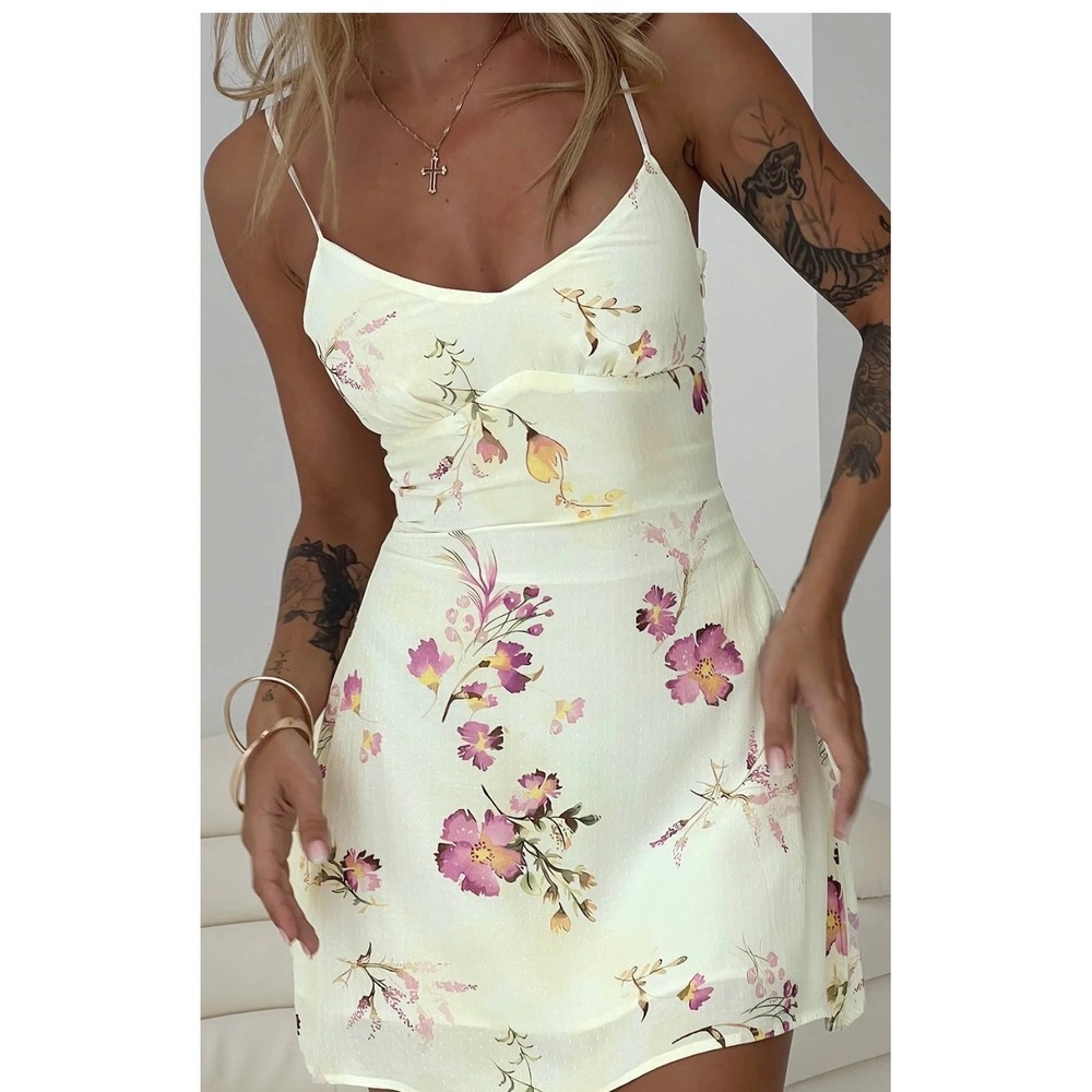Princess Polly Olly Mini Dress Cream Floral Print V-Neck Sundress US 6
